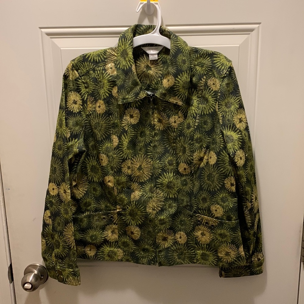 Christopher & Banks jacket for women sz. P/L. No tags but it’s like new.